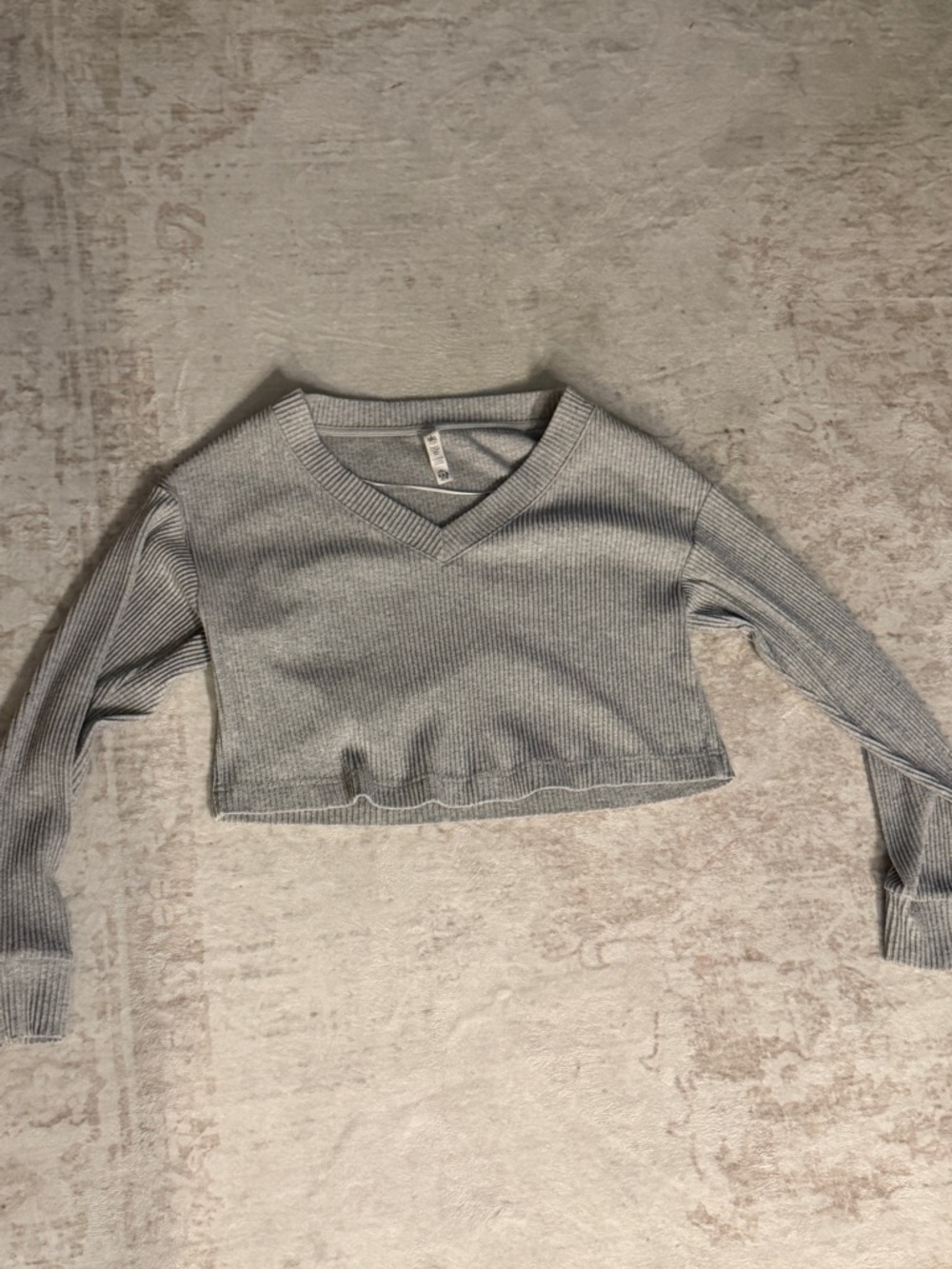 ALO Yoga Light Grey Ribbed V-Neck Sweater